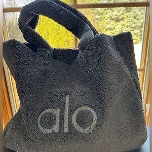 Black Alo Foxy Sherpa Tote